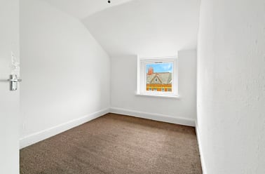 City Road, Plasnewydd, Cardiff - Image 3