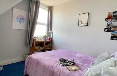 Cowley Road, City Centre, Oxford - Image 3