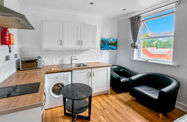 Cathedral Road, Riverside, Cardiff - Image 3