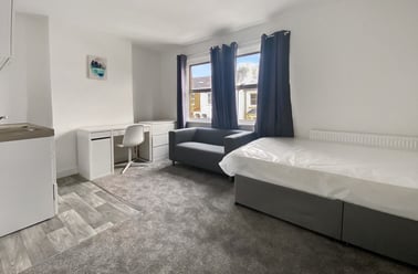 Bullingdon Road, Iffley, Oxford - Image 3
