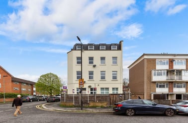 Maple Road, Crystal Palace, London - Image 3