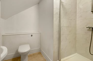 c Clayponds Lane, Chiswick, London - Image 3