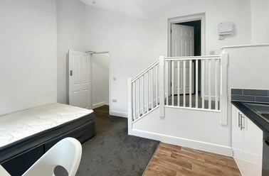 Bullingdon Road, Iffley, Oxford - Image 3