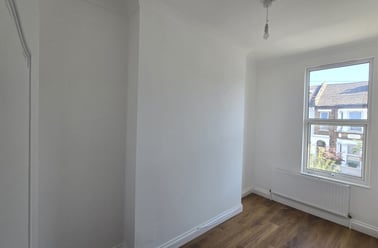 Tubbs Road, Harlesden, London - Image 2