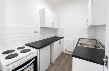 Ely Road, Llandaff, Cardiff - Image 3