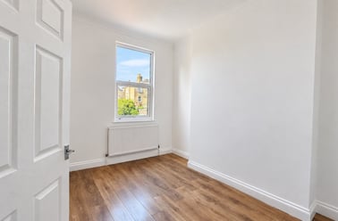 Oldfield Road, Willesden, London - Image 3