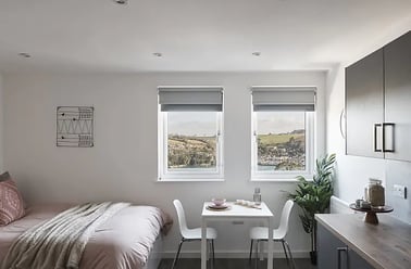 Superior Plus Studio, The Quarry, Penwerris Lane, City Centre, Falmouth - Image 2