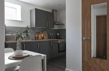 Premium Studio, The Quarry, Penwerris Lane, City Centre, Falmouth - Image 3
