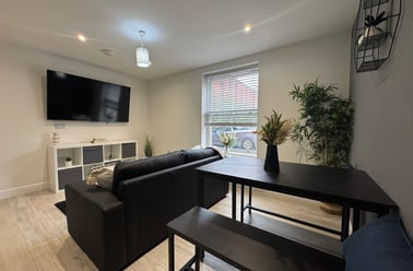 Flat 1 - 2 bedrooms, Willowbank Mews, City Centre, Coventry - Image 3