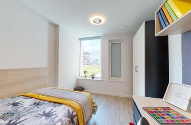 Standard Single Plus, Eleanor Rosa House, Stratford High Street, Stratford, London - Image 3