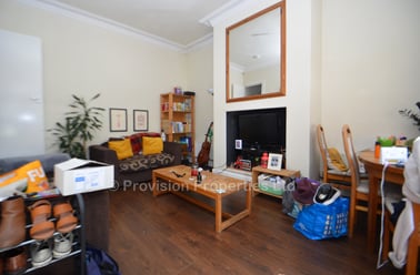 Harold Grove, Hyde Park, Leeds - Image 3
