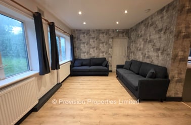 Trenic Crescent, Burley, Leeds - Image 2