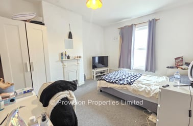 Beamsley Place, Burley, Leeds - Image 2