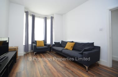 Burley Lodge Road, Burley, Leeds - Image 3