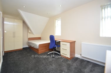 St Michaels Villas, Headingley, Leeds - Image 2