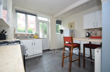 Manor Avenue, Headingley, Leeds - Image 2