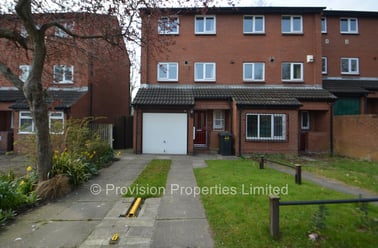 Well Close Rise, Woodhouse, Leeds - Image 3