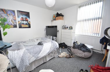Beamsley Mount, Burley, Leeds - Image 3