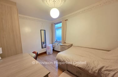 Spenceley Street, Woodhouse, Leeds - Image 3