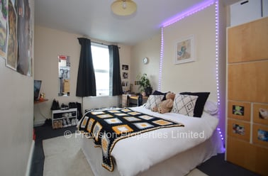 The Village Street, Burley, Leeds - Image 2