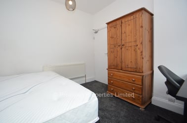 Park View Road, Burley, Leeds - Image 3