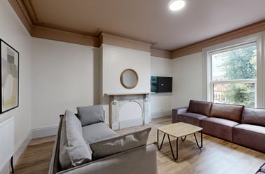 Hyde Park Terrace, Hyde Park, Leeds - Image 2