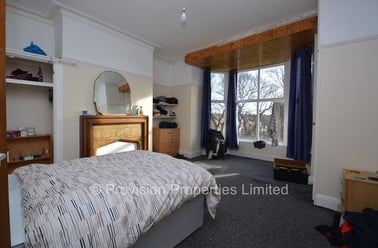 Cliff Road, Rampart Road, Leeds - Image 2