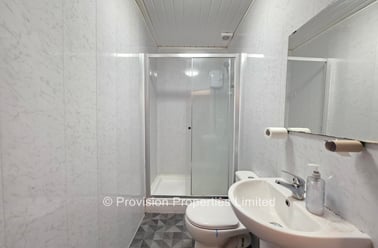 Cardigan Road, Burley, Leeds - Image 2