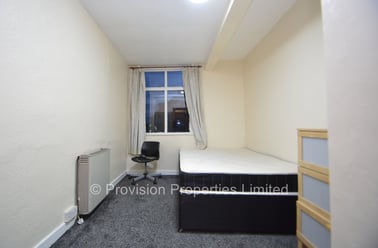 Cliff Road, Rampart Road, Leeds - Image 3