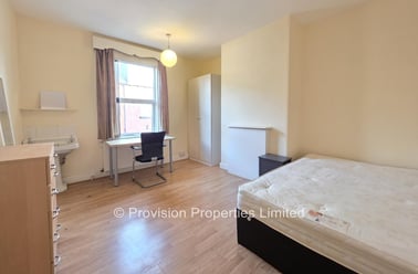 Branksome Place, Hyde Park, Leeds - Image 3