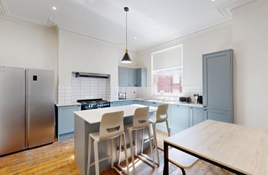 Brudenell Road, Hyde Park, Leeds - Image 2