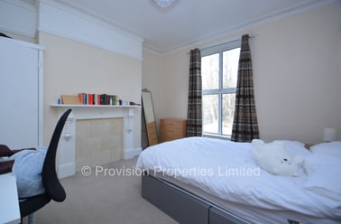 Cliff Road, Rampart Road, Leeds - Image 2