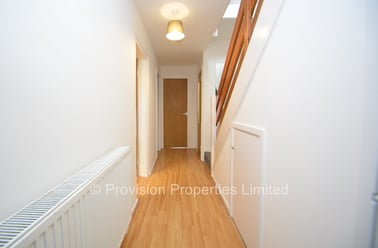 Well Close Rise, Woodhouse, Leeds - Image 3