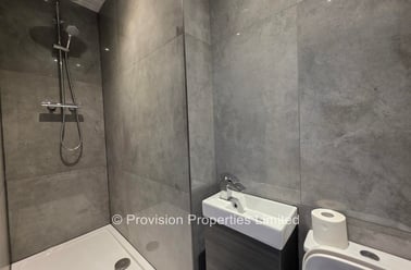 Providence Avenue, Rampart Road, Leeds - Image 2