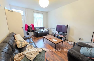 Cardigan Lane, Burley, Leeds - Image 3