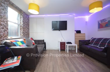 Ridgeway Terrace, Rampart Road, Leeds - Image 3