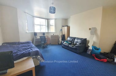 Cardigan Road, Headingley, Leeds - Image 2