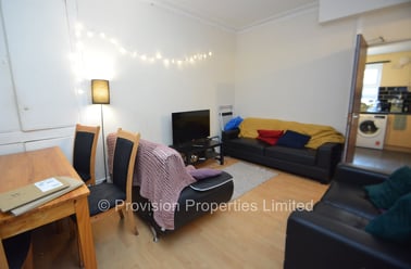 Walmsley Road, Burley, Leeds - Image 3
