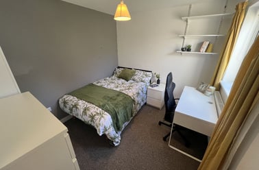 Leahurst Crescent, Harborne, Harborne, Birmingham - Image 3