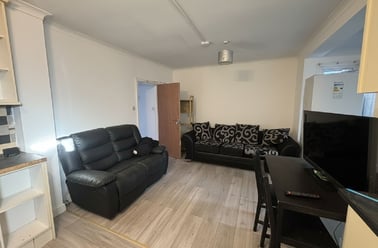 Beeston Road (D), Dunkirk, Dunkirk, Nottingham - Image 2