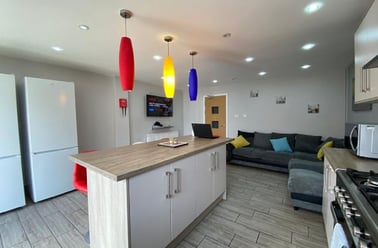 Heeley Road, Selly Oak, Selly Park, Birmingham - Image 2