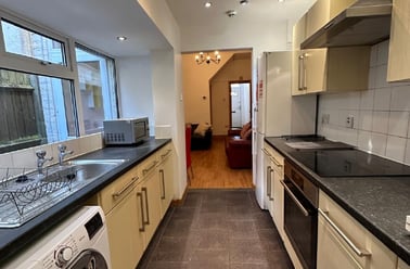 Dale Road (S), Selly Oak, Selly Park, Birmingham - Image 2