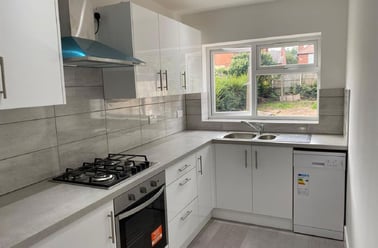 Queens Road (D), Beeston, Beeston, Nottingham - Image 3