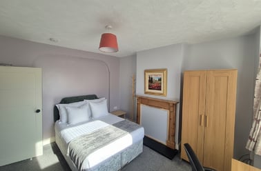 Peveril Road (D), Beeston, Lenton Abbey, Nottingham - Image 3