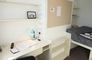 Harborne Park Road, Selly Oak, Harborne, Birmingham - Image 3