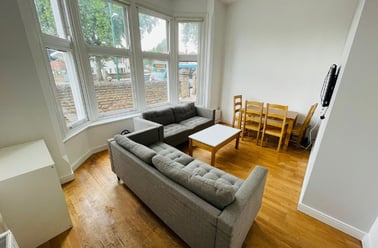 Derby Road, Lenton, Lenton, Nottingham - Image 2