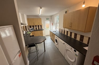 Lenton Boulevard, Lenton, Lenton, Nottingham - Image 3