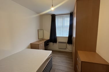 208 Plymouth Grove, Ardwick, Manchester - Image 3