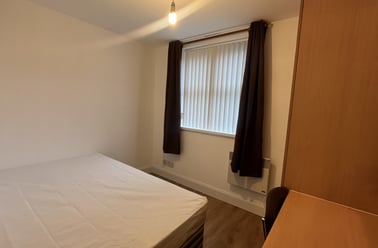 208 Plymouth Grove, Ardwick, Manchester - Image 2