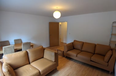 Mitford Rd, Fallowfield, Manchester - Image 2